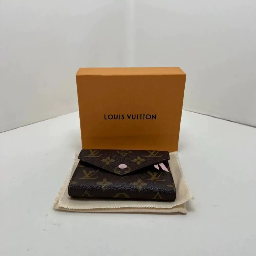 Louis Vuitton Women Pre-Loved Bag Very Good Condition